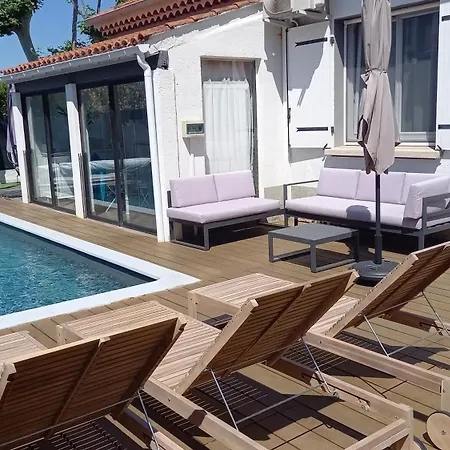 Maison De Avec Piscine Privee A Proche Des Plages 펜션 *